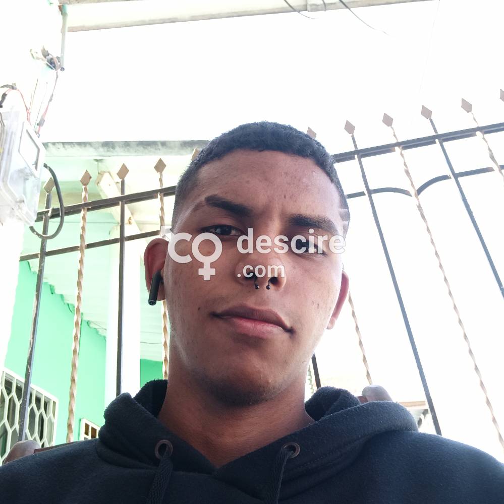 moreno en busca de mujer para complacerla - Barranquilla - Colombia