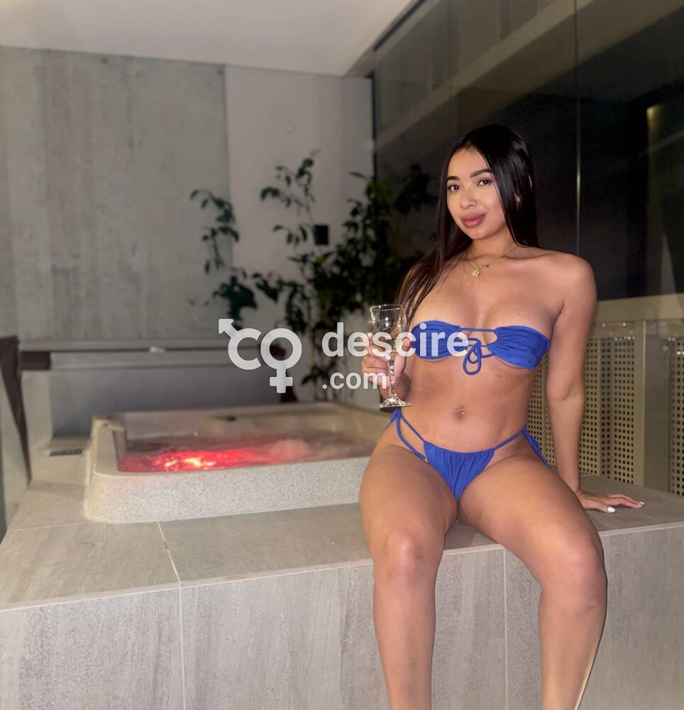 DULCE ENCANTADORA ANDREA 100 REAL - Bogotá - Colombia