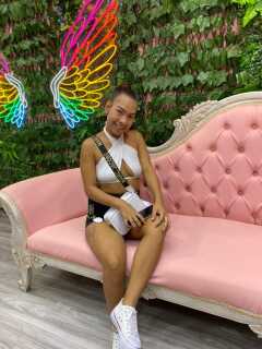 Hola soy linda chica sencilla y disponible para hacerte pasar un rato agradable virtual y presencial si está a mi alcance - Medellín - Colombia